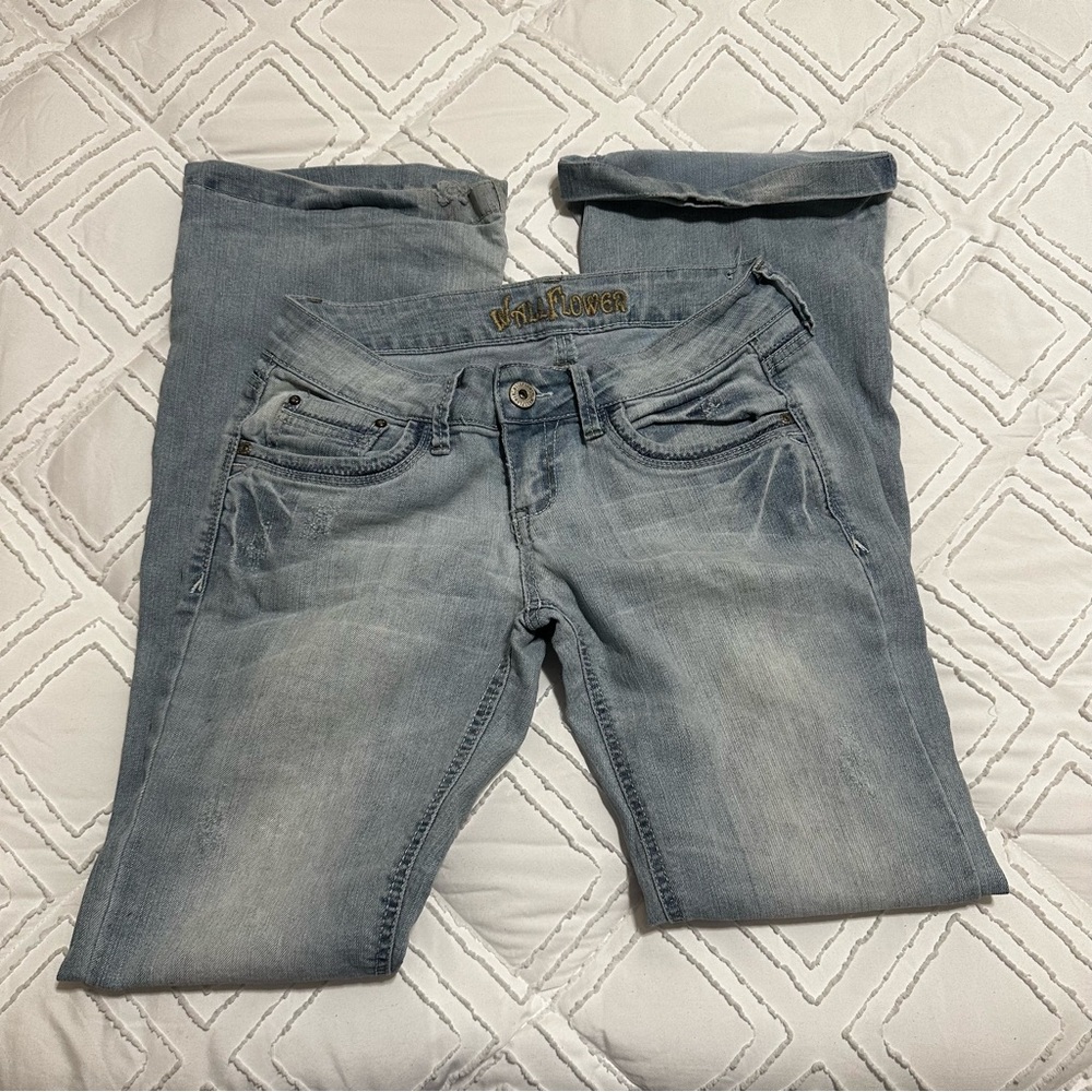WALLFLOWER JEANS